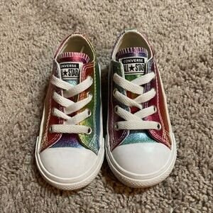 Converse Red and Blue Low-Top Sneakers with Classic Design